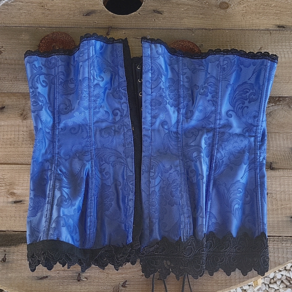 Corset